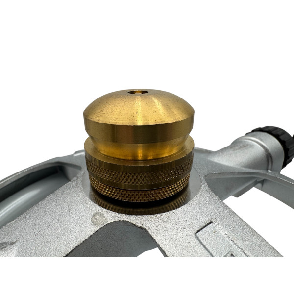 Brumificateur 360° sur luge PM express, cet arroseur est muni d’un Brumificateur en laiton, offrant un arrosage circulaire 360°