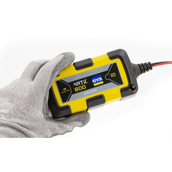 CHARGEUR ARTIC 800 automatic 12V / 1.6 à 25 Ah