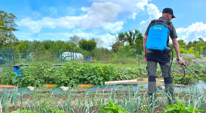 PULVERISATEUR A BATTERIE 10, 15 ou 30 LITRES